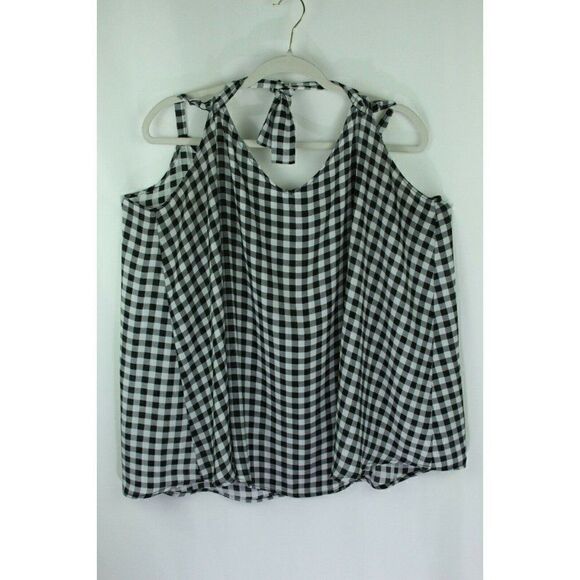 Torrid Top 2X Black White Gingham Checks Halter Sleeveless Adjustable Straps - Picture 1 of 7